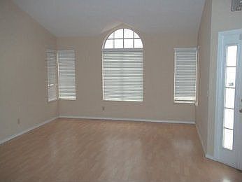 5th image of 4905 Virginia Falls Ln