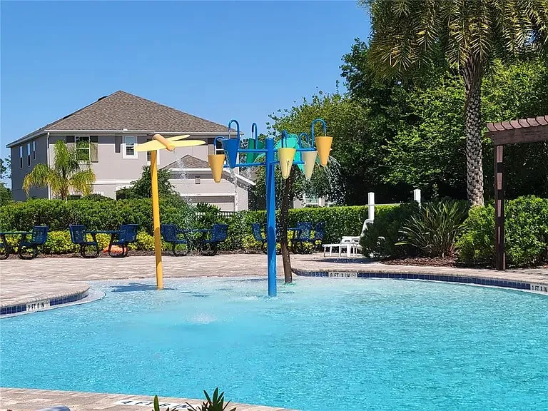 1090 Alder Tree Dr — Photo 27