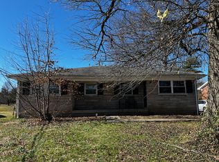 335 Radcliffe Rd, Lexington, KY 40505