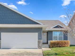 173 Hilltop Dr, West Branch, IA 52358