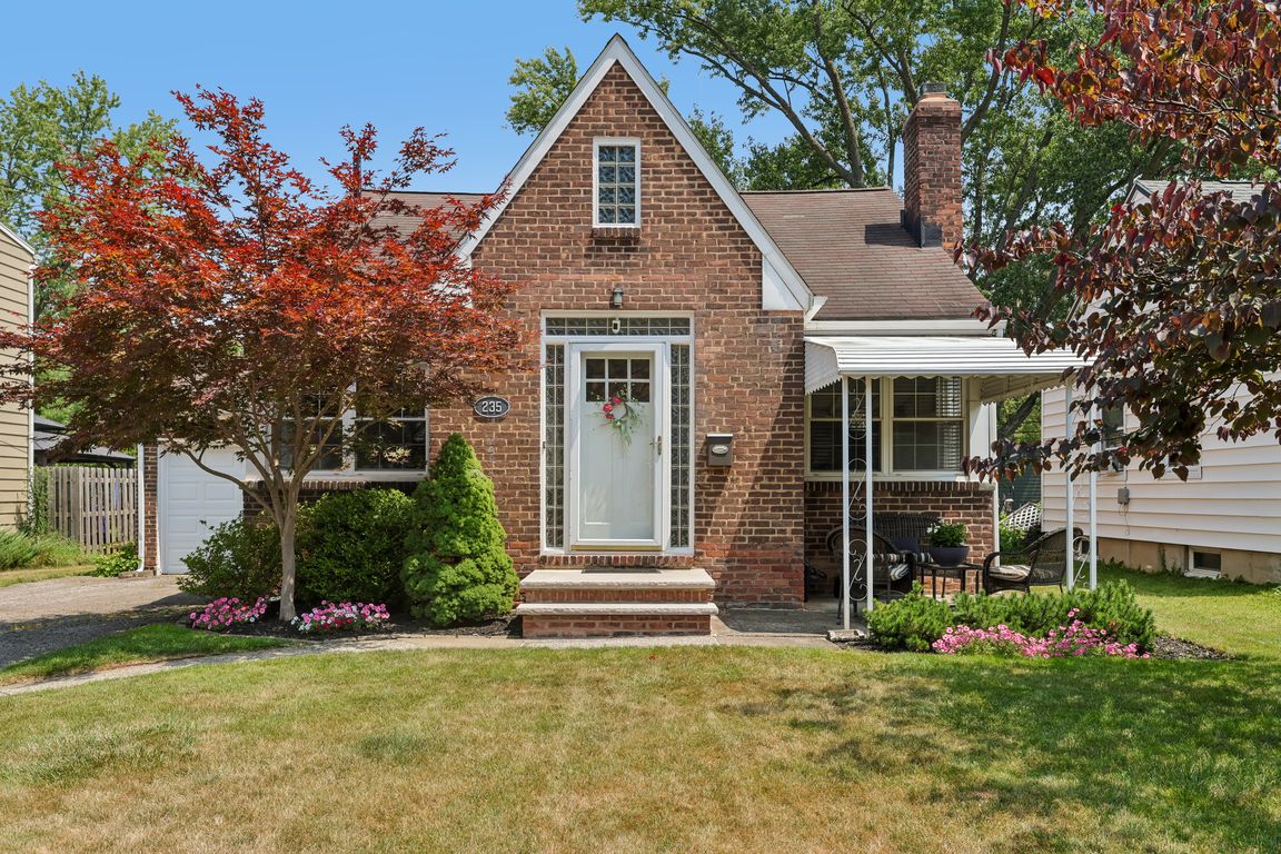 Fair St-S1607-001.jpg