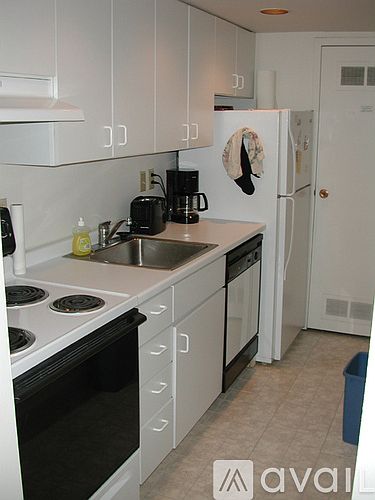 2nd image of 265 Shady Ave #15