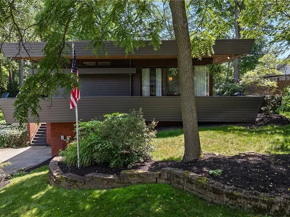 474 Treeside Dr, Stow, OH 44224