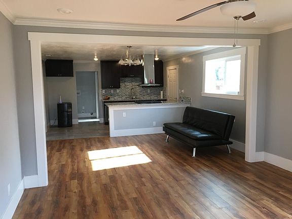 3rd image of 4125 50th St