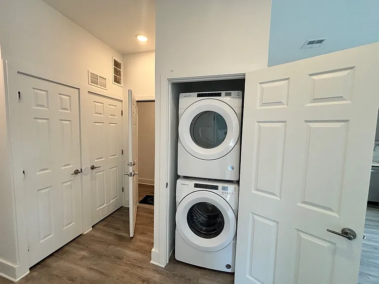 328 Mill St #2 — Photo 7