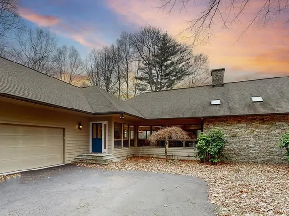 155 Garnet Rock Trl, Highlands, NC 28741