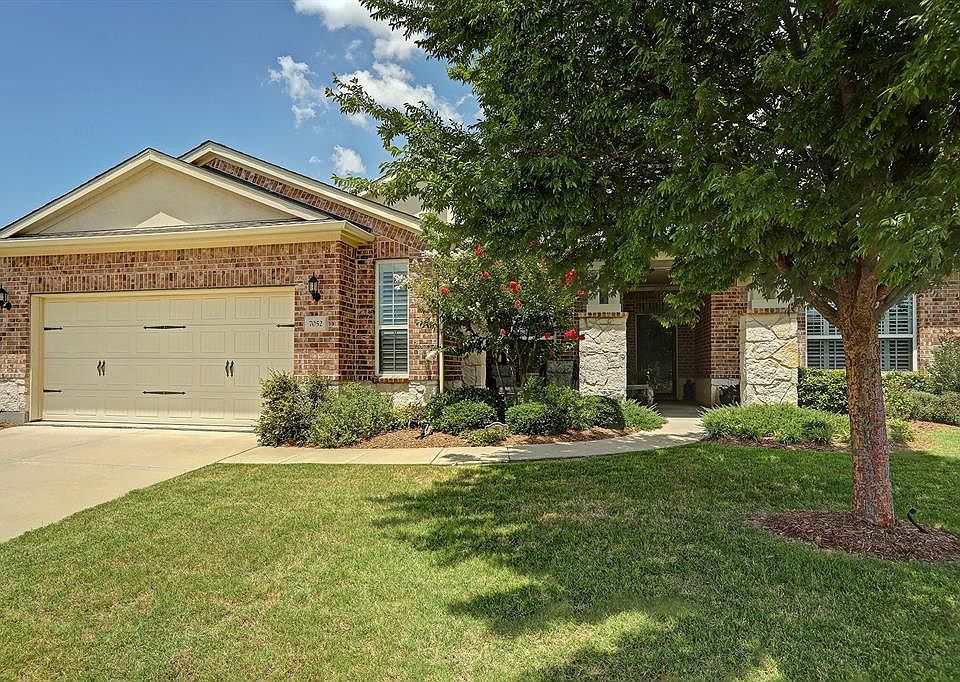 1st image of 7052 Kenway Dr