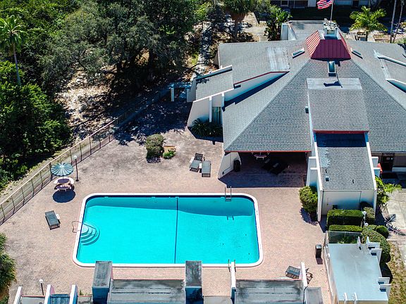 3rd image of 606 NW 13th Street #23