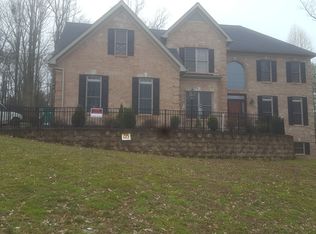 369 Crestridge Dr, Scott Depot, WV 25560