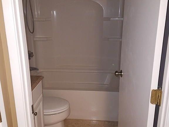 4th image of 870 Haverhill St APT 3C