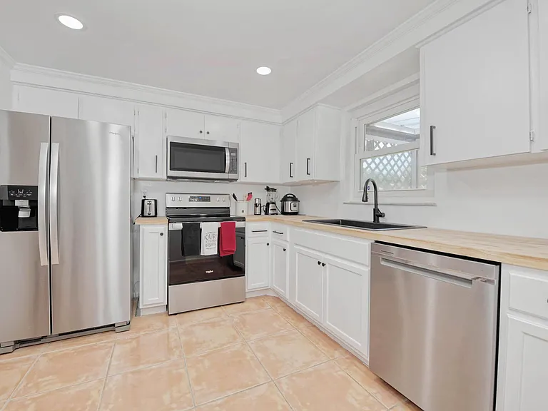 3217 Restful Ln — Photo 3