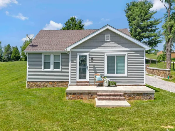 8733 New Harmony Rd, Evansville, IN 47720