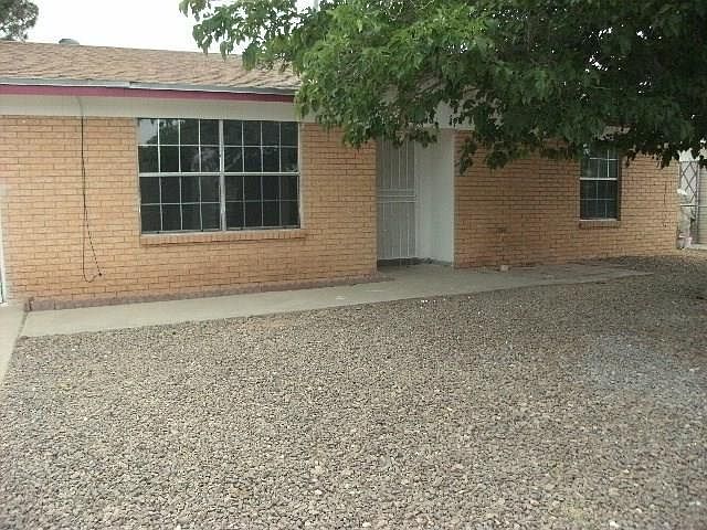 1st image of 10808 Aquamarine St