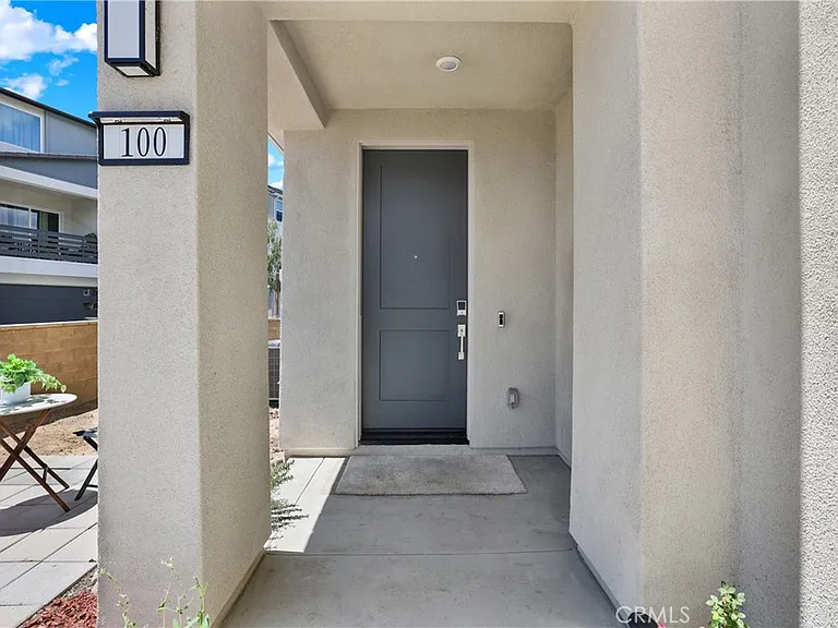 100 Billings — Photo 6
