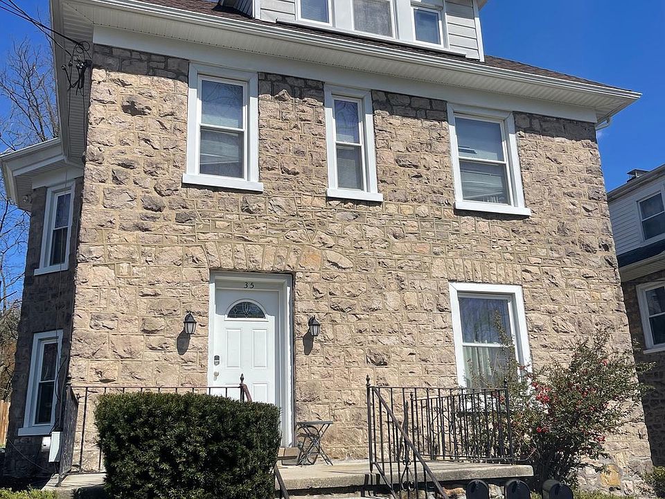 2nd image of 35 Hendricks St