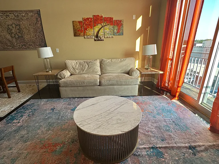2608 Erwin Rd #403 — Photo 4