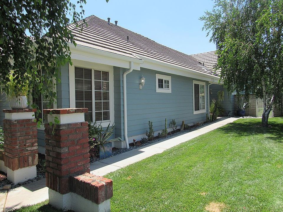 1st image of 26309 Emerald Dove Dr