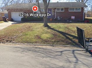 5216 Wick Way Dr, Alton, IL 62002