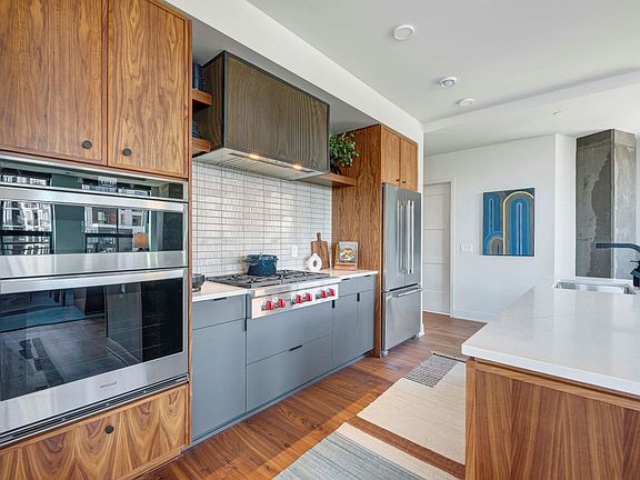 5th image of 3012 Excelsior Blvd #4739875