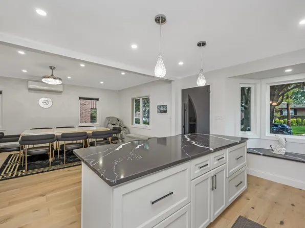 206-15 Richland Avenue image 21 of 37