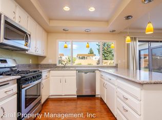 1701 Panorama Rd, Vista, CA 92083