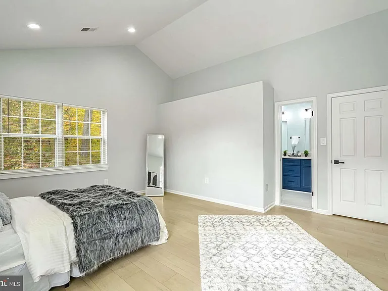 12672 Catawba Dr — Photo 16