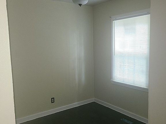 2nd image of 3423 Marks Dr SW