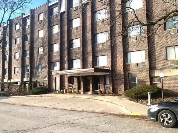 4624 N Commons Dr Unit 406, Chicago, IL 60656