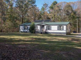 42 Ruth Dr, Newnan, GA 30265