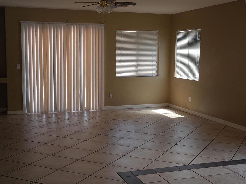 1st image of 2431 S Devonna Ln
