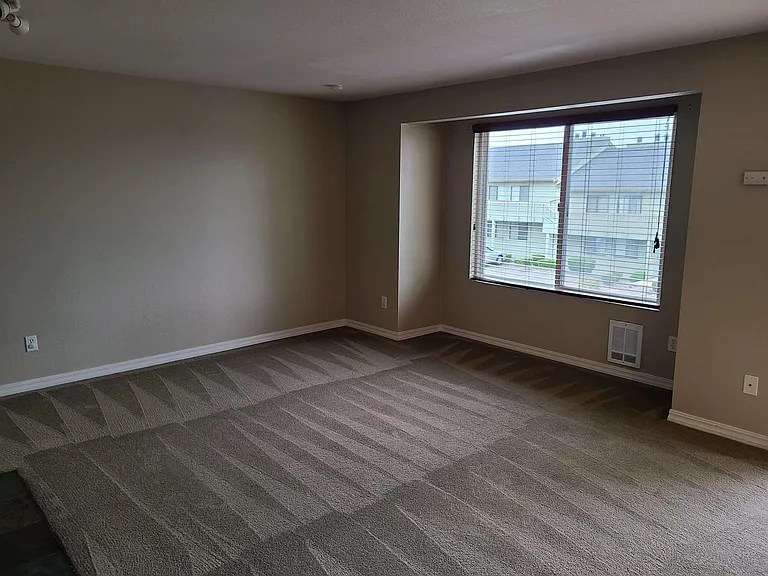 1760 W Sunn Fjord Ln #F204 — Photo 7