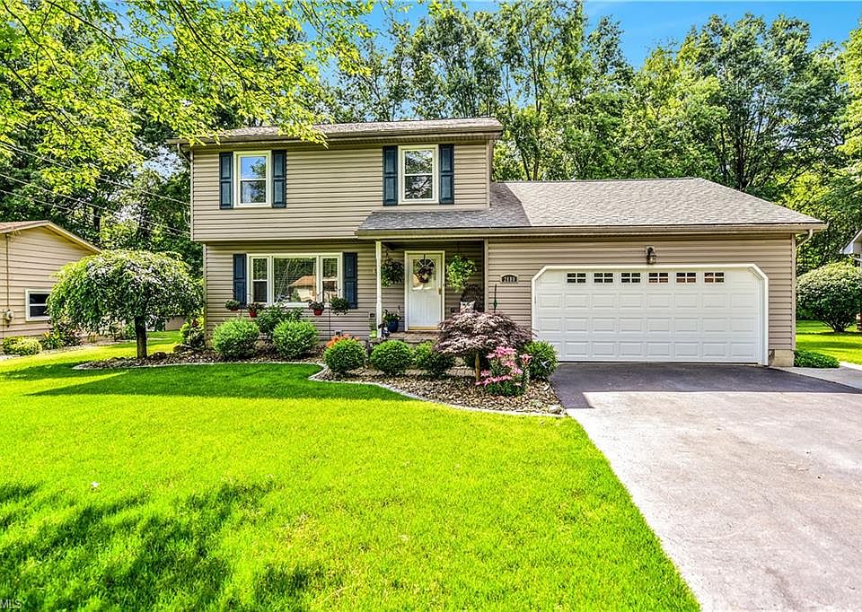 1st image of 2880 Vollmer Dr