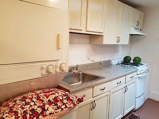 Rented by Reliable Property Management LLC | media 10