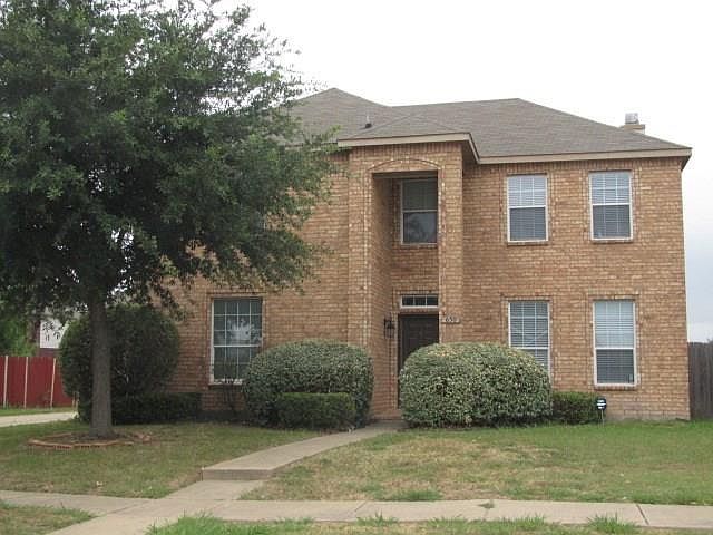 1st image of 650 Elderwood Loop