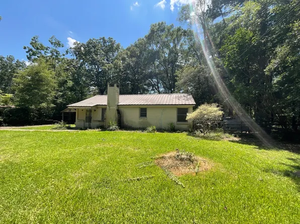 37 Loraine Dr, Montgomery, AL 36108