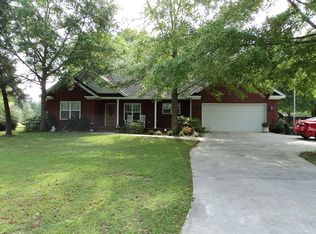 11 Lansing Dr, Ellabell, GA 31308