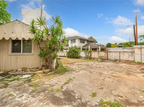 756 University Ave, Honolulu, HI 96826