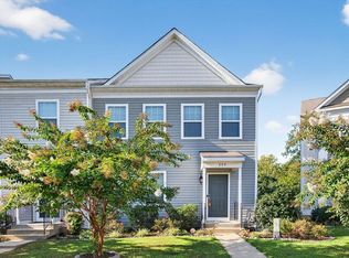 559 English Oak Ln, Prince Frederick, MD 20678