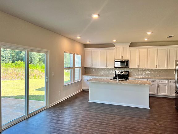4th image of 5822 Union Grove Dr