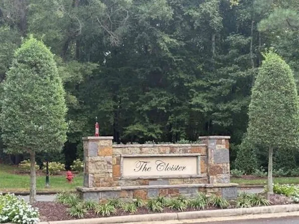 974 Cloister Dr, Gastonia, NC 28056