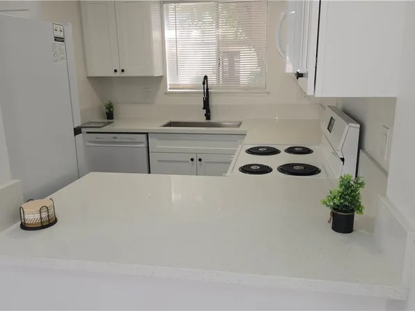 2373 Cardiff Ln Unit B, Las Vegas, NV 89108