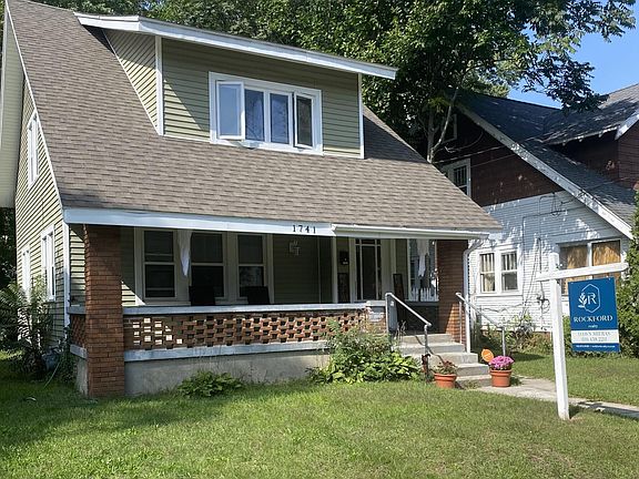 2nd image of 1741 Willard Ave SE