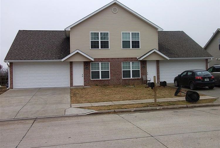 2nd image of 1222-1224 N Remington St #2