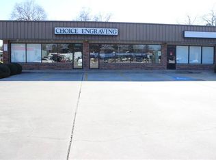 4412 Broadway St, Pearland, TX 77581