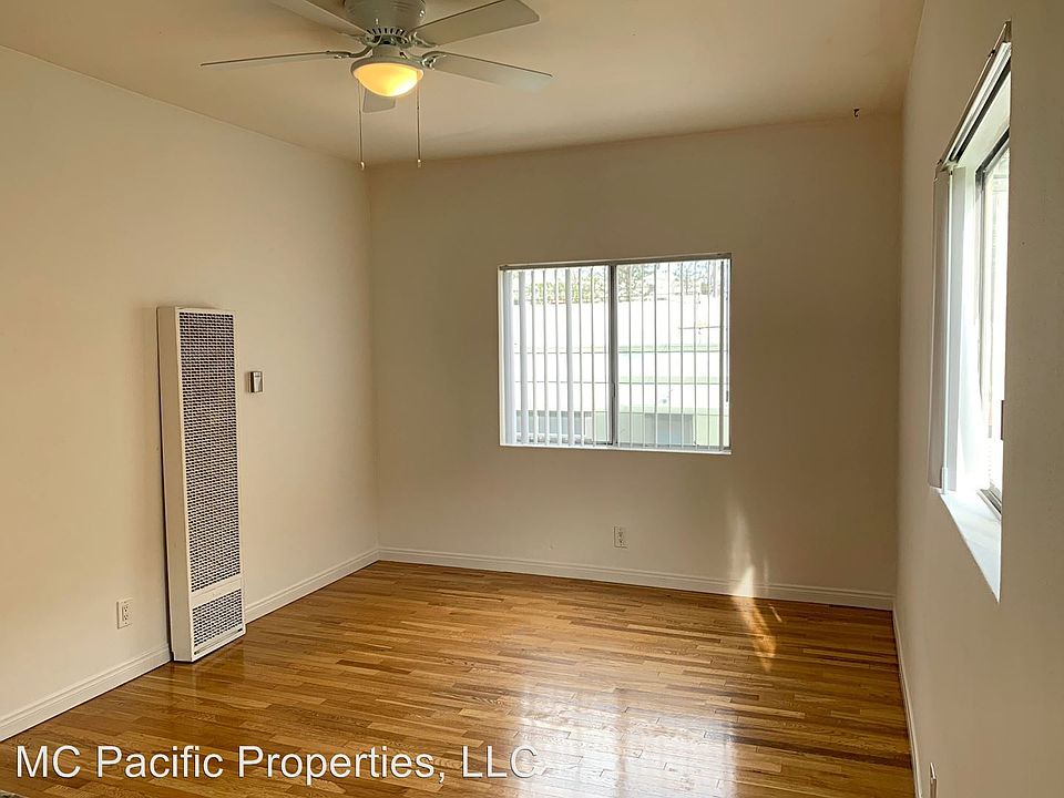 2nd image of 1814 Pacific Ave APT 107
