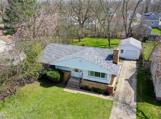 81 Nordham Dr, Bedford, OH 44146