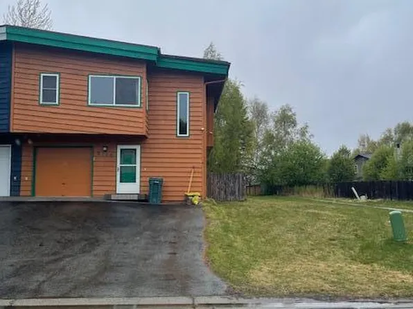8100 Country Woods Dr, Anchorage, AK 99502