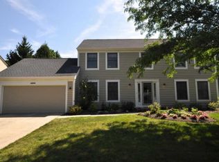 4896 Applecross Dr, Dublin, OH 43017