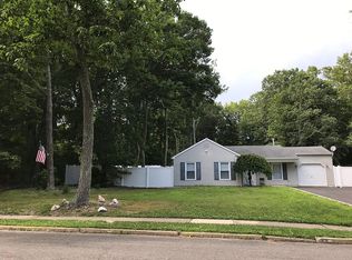 28 Ashford Rd, Jackson, NJ 08527