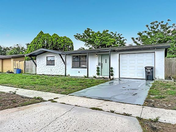 2nd image of 2036 Shannon Dr